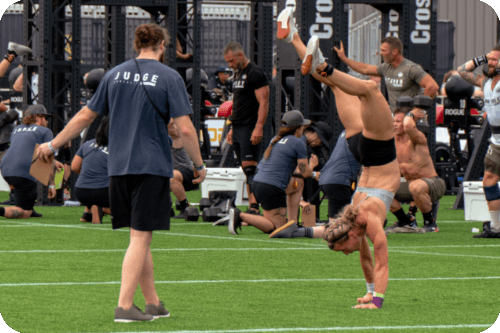 Compete-Walk